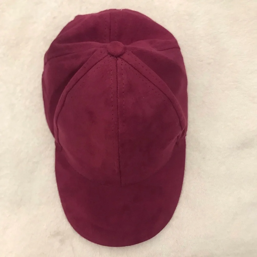 Rampage Adjustable Velvet Maroon Cap